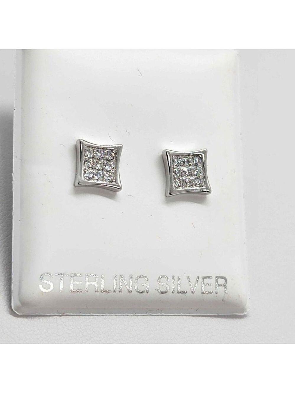 Brand New   Sterling Silver 925 Square  Design Earrings